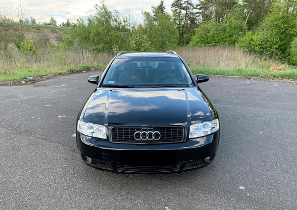 Audi A4 cena 10700 przebieg: 306000, rok produkcji 2001 z Jaworzno małe 106